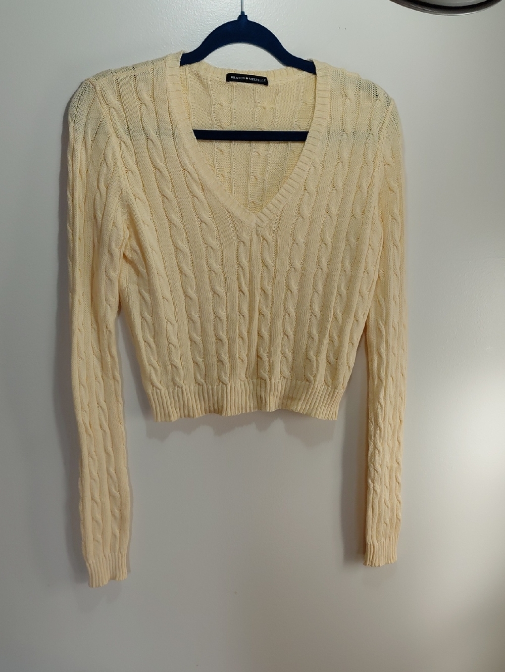 🔴 2 for $20 - 3 for $25  - Brandy Melville Pale Cream Cable V-Neck Sweater
